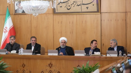 Rohani: Widerstand des iranischen Volkes vereitelt amerikanische Verschwörungen