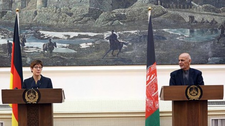 Bundesverteidigungsministerin Kramp-Karrenbauer spricht sich für weitere Präsenz der Bundeswehrsoldaten in Afghanistan aus