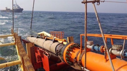 Iran beginnt mit Verlegung von Rohren für längste Unterwasser-Gaspipeline
