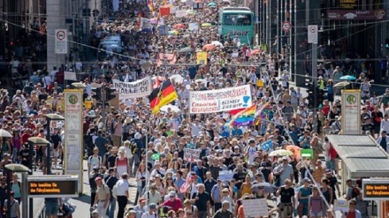Erneut Demonstrationen in Stuttgart gegen Coronabeschränkungen