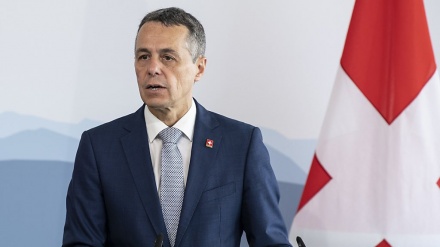Schweizer Außenminister nimmt an Feierlichkeiten zum 100. Jahrestag der diplomatischen Beziehungen zwischen Bern und Teheran teil