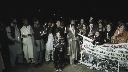 Demonstranten gedenken Indiens Massaker an 200.000 Kaschmiris