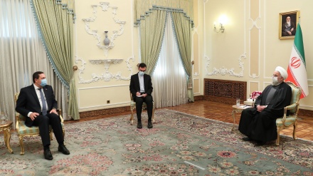 Rohani: Iran steht an der Seite Syriens bis zum endgültigen Sieg über den Terrorismus