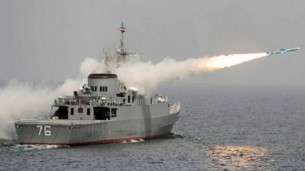Raketenübung der iranischen Marine in Konarak - Heute