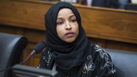 Muslimische US-Abgeordnete Omar: US-Sanktionen haben tausende Iraner in den Tod gerissen