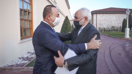 Zarif rät Biden-Team von Wunschdenken in Bezug auf Atomabkommen ab