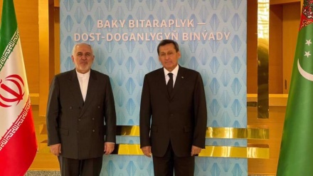 Zarif erörtert regionale und bilaterale Entwicklungen mit turkmenischen Funktionsträgern