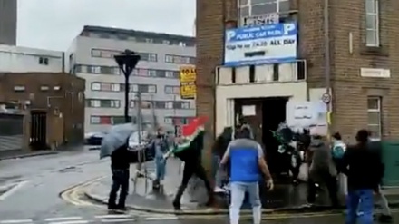 Iranische Präsidentschatswahlen: Iranerin bei Stimmabgabe im britischen Birmingham attackiert
