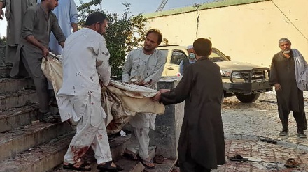 Mehr als 50 Tote bei massiver Bombenexplosion in schiitischer Moschee im afghanischen Kunduz