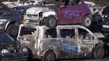 874 Autos in der Silvesternacht in ganz Frankreich in Brand gesteckt