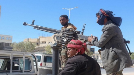 Vier Kommandeure der von Saudi-Arabien unterstützten Miliz schließen sich jemenitischer Armee an