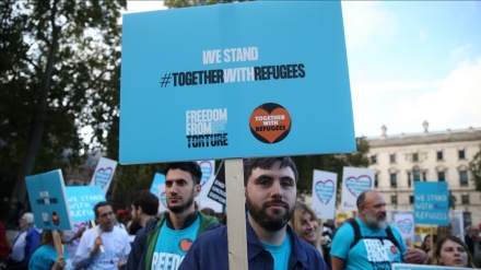 Britische Glaubensführer verurteilen Anti-Flüchtlingsgesetz und fordern Premierminister auf, Tür für Flüchtlinge nicht zu schließen