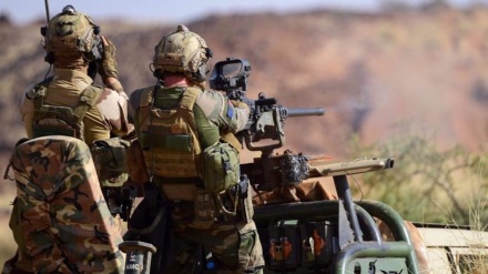 Mali fordert Abzug französischer Truppen