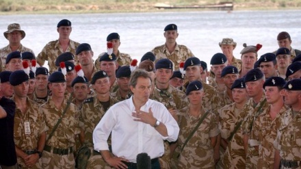 Tony Blair gibt zu, sich bei Irak-Invasion „möglicherweise geirrt“ zu haben