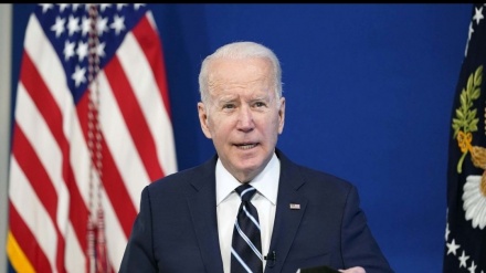 Biden unterzeichnet Gesetz zur Beendigung von Ölimporten aus Russland