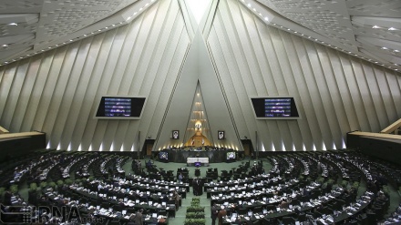 Iran: Parlamentarier unterstützen Abschaltung der IAEA-Überwachungskameras 