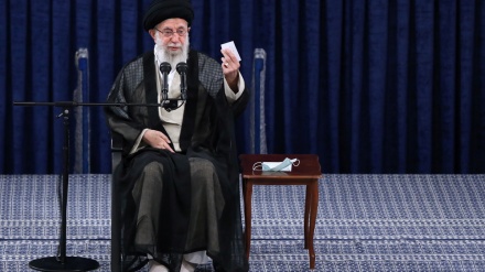 Ayatollah Khamenei betont muslimische Einheit und Wachsamkeit in Botschaft zur Hadsch-Pilgerfahrt 2022 