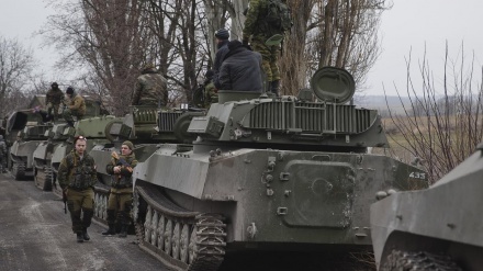 Demonstrationen in Berlin gegen Waffenlieferungen an Ukraine