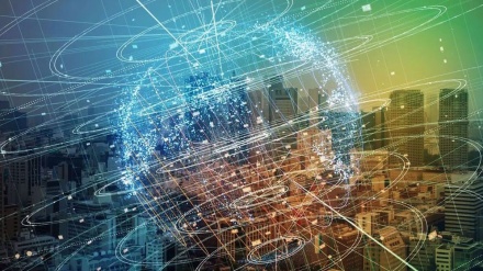 Iran wird auf Schritt der USA reagieren, unkontrollierten Zugang zu Internet zu lockern