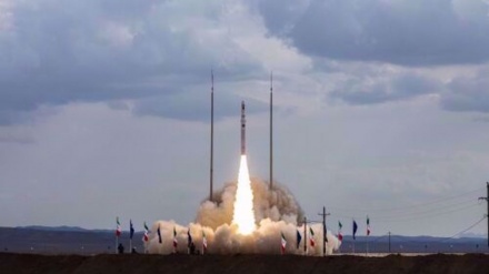 Revolutionsgarden starten erfolgreich Satellitenträger Qaem 100