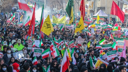 Landesweite Fußmärsche anlässlich des Jahrestags des Siegs der Islamischen Revolution