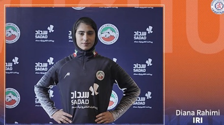Iranische Sportlerin Rahimi zum Wushu Sanda Rising Star des Jahres 2022 ernannt