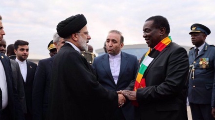 Präsident Raisi beendet seine Afrika-Reise