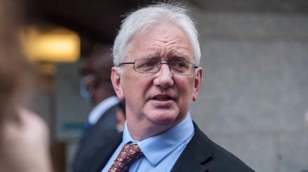 Ehemaliger britischer Diplomat Craig Murray wegen Unterstützung für Hamas und Hisbollah festgenommen