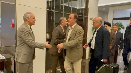 Iranische Parlamentsdelegation reist nach Moskau