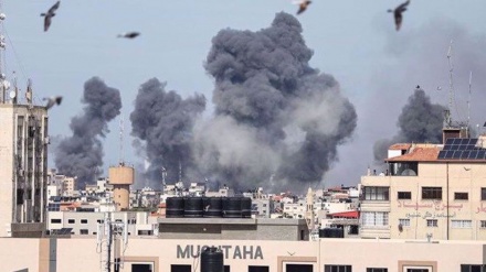 Israel beginnt, international verbotene Bomben mit weißem Phosphor auf Gaza abzufeuern