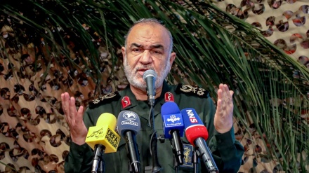 IRGC-Chef: Irans KI-betriebene Drohnen können feindliche Schiffe in Tausenden Kilometern Entfernung treffen