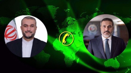 Außenminister Irans und der Türkei betonen Vertiefung und Ausbau der Beziehungen zwischen den beiden Ländern