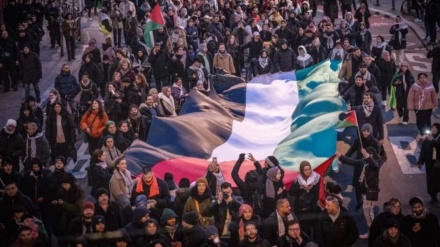Berliner Demonstranten verzichten aus Solidarität mit Gaza auf Neujahrsfeierlichkeiten