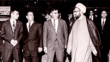 Märtyrer Motahari, großer Denker der Islamischen Revolution Irans + Bilder