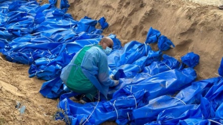 Was wissen wir über die in Gaza entdeckten Massengräber?