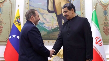 Iranischer Verteidigungsminister in Caracas vom venezolanischen Präsidenten zu Gesprächen empfangen