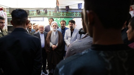 Iran: Freilassung von Tausenden Gefangenen und Todesstrafe für 3 Terroristen; Ein Blick auf neue Nachrichten