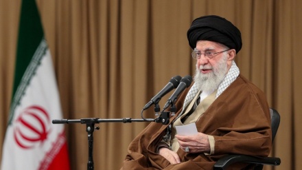 Ayatollah Khamenei: Der wahnhafte Träumer sagte, Iran wurde geschwächt; die Zukunft wird zeigen, wer geschwächt wurde