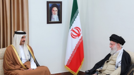 Ayatollah Khamenei: Ausbau der Nachbarschaftsbeziehungen ist Irans endgültige Politik / Emir von Katar: Haltung Eurer Exzellenz zum palästinensischen Volk bleibt unvergessen