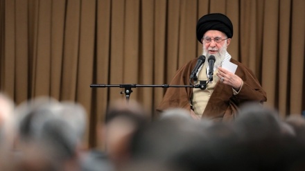 Imam Khamenei: 