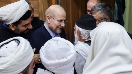 Eröffnung des 5.Fachzentrums für sunnitische Religionswissenschaften in Iran; Internationaler Koran-Wettbewerb in Maschhad