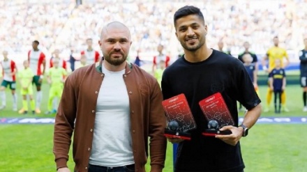 Iranischer Fußballspieler glänzt in Russland
