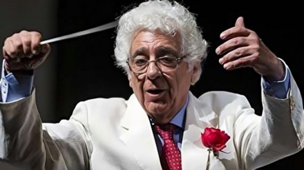 Aufführung der Oper „Rostam und Sohrab“ desberühmten iranischen Komponisten Loris Tjeknavorian in Eriwan