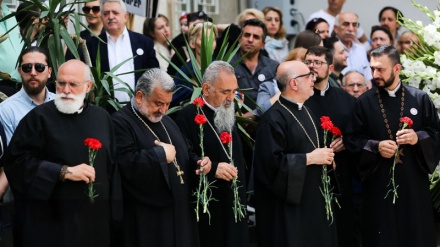 Teheran begeht Jahrestag des Völkermordes an den Armeniern + Bilder