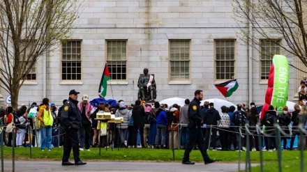 Professoren der Harvard Universität verklagen Trump-Administration / Iran: Zionistisches Regime will Palästina zerstören 