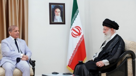 Ayatollah Khamenei: Wir blicken optimistisch in die Zukunft der islamischen Welt / Treffen des pakistanischen Premierministers mit dem Revolutionsführer