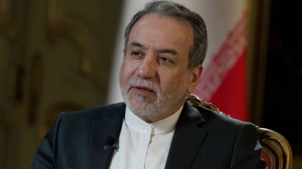 Araghchi: Iran ist zu „konstruktiven und unvoreingenommenen“ Gesprächen mit der EU-Troika bereit
