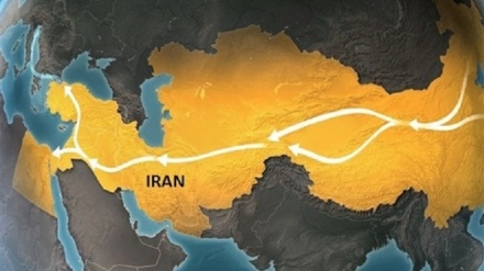 Iran und China: Gestaltung der Seidenstraße im 21. Jahrhundert mit neuen Landkorridoren