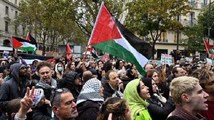 Massendemonstrationen gegen Zionismus in Paris