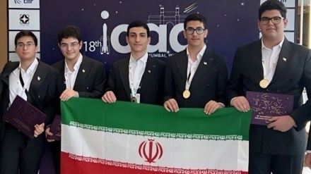 Iran gewinnt zum zweiten Mal den Titel des „goldensten Teams” bei der Astronomie-Olympiade/ Präsident Pezeshkian gratuliert